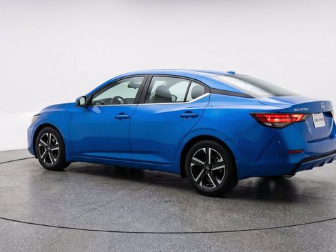 Used 2025 Nissan Sentra SV FWD image 6