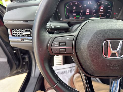 Used 2023 Honda Accord Sport image 22