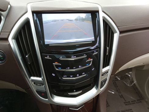 Used 2015 Cadillac SRX Luxury w/ Trailering Package AWD/4WD image 17