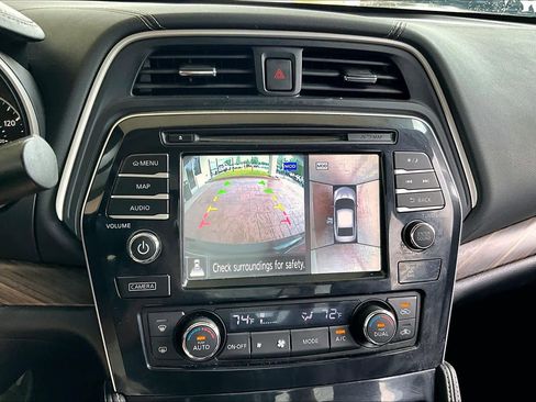 Used 2016 Nissan Maxima Platinum FWD image 22
