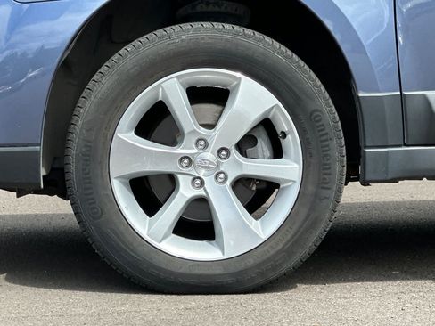 Used 2013 Subaru Outback 2.5i Limited w/ Moonroof Pkg AWD/4WD image 25