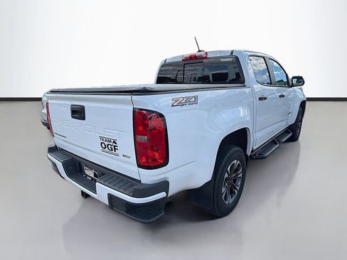 Used 2022 Chevrolet Colorado Z71 AWD/4WD image 9