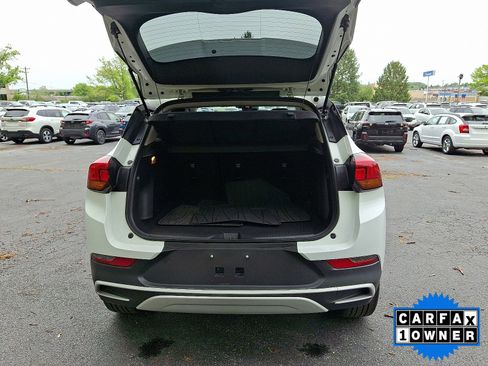 Used 2023 Buick Encore GX Preferred w/ Cold Weather Comfort Package AWD/4WD image 38