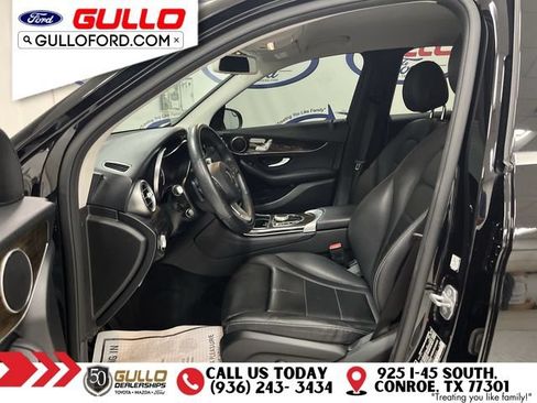 Used 2019 Mercedes-Benz GLC 300 image 29