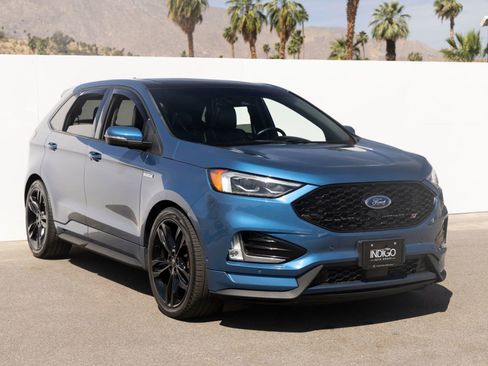 Used 2020 Ford Edge ST w/ Equipment Group 401A AWD/4WD image 2