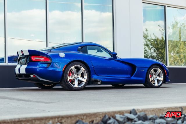 Used 2013 SRT Viper GTS w/ GTS Laguna Interior Pkg RWD image 42
