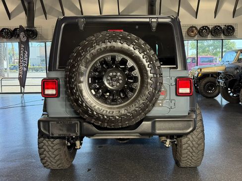 Used 2024 Jeep Wrangler Unlimited Sport image 11