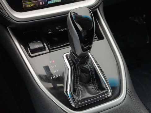 Used 2022 Subaru Outback Limited image 35