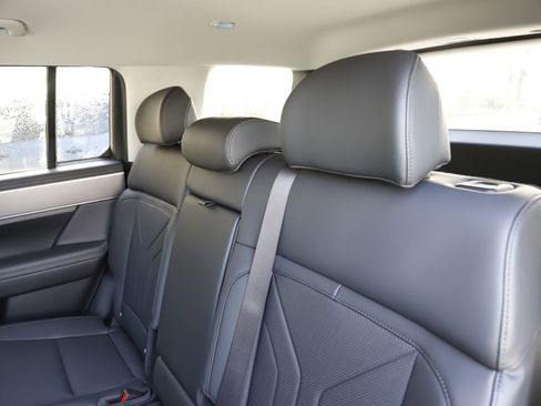 New 2026 Hyundai Santa Fe SEL image 17