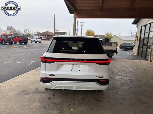 Used 2024 Lexus TX 500h AWD image 21