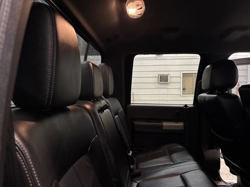 Used 2014 Ford F350 Lariat w/ Lariat Interior Package image 32