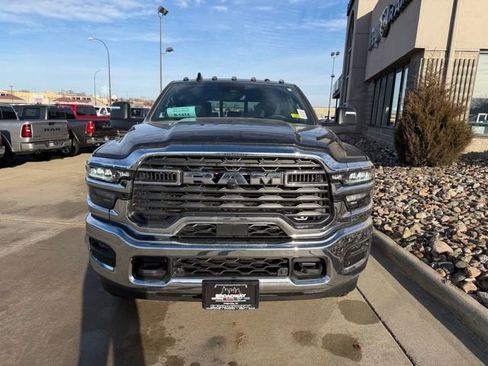 New 2026 RAM 2500 Tradesman AWD/4WD image 2