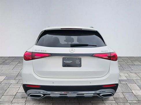 Certified 2024 Mercedes-Benz GLC 300 4MATIC image 6