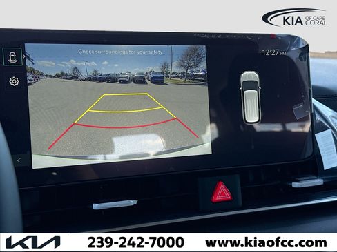 New 2026 Kia Carnival EX image 34