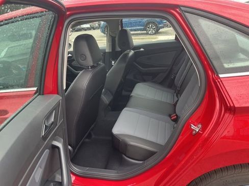 New 2026 Volkswagen Jetta SE FWD image 21