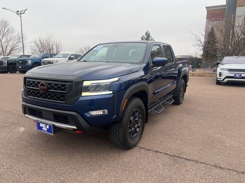 Used 2023 Nissan Frontier PRO-4X w/ Pro-4X Premium Package image 7