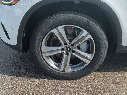 Used 2022 Mercedes-Benz GLC 300 4MATIC image 12