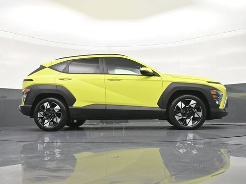 Used 2024 Hyundai Kona SEL w/ Convenience Package FWD image 29