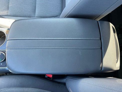 Used 2020 Chevrolet Blazer LT image 27