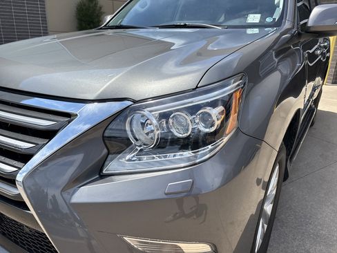 Used 2014 Lexus GX 460 w/ Premium Package AWD/4WD image 6