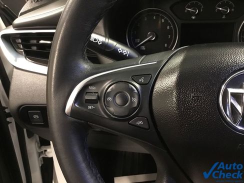 Used 2018 Buick Enclave Essence image 49