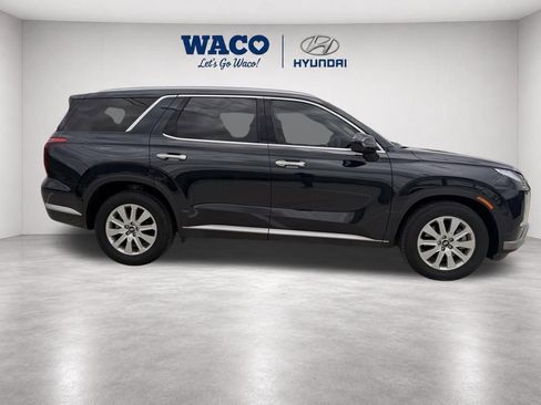 Used 2025 Hyundai Palisade SEL FWD image 14