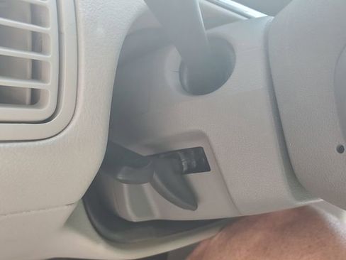 Used 2008 Buick LaCrosse CX image 20