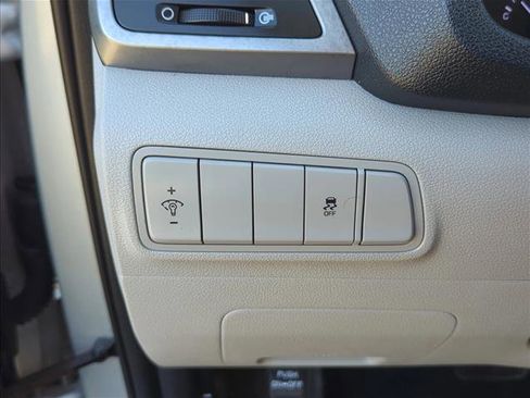 Used 2018 Hyundai Tucson SE image 12