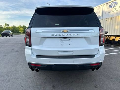 Used 2022 Chevrolet Suburban High Country AWD/4WD image 4