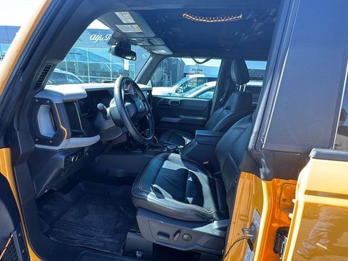 Used 2022 Ford Bronco Badlands AWD/4WD image 3