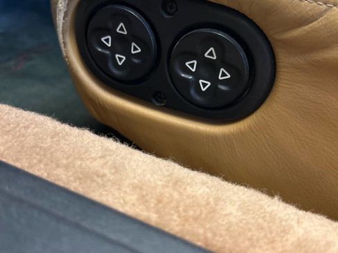 Used 1997 Porsche 911 Carrera image 45