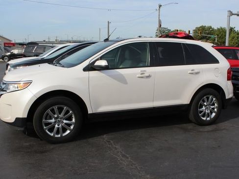 Used 2014 Ford Edge SEL w/ Equipment Group 205A FWD image 2