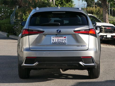 Used 2019 Lexus NX 300h AWD image 3