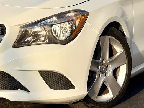 Used 2016 Mercedes-Benz CLA 250 image 6