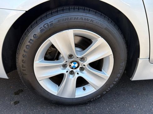 Used 2013 BMW 528i Sedan RWD image 4