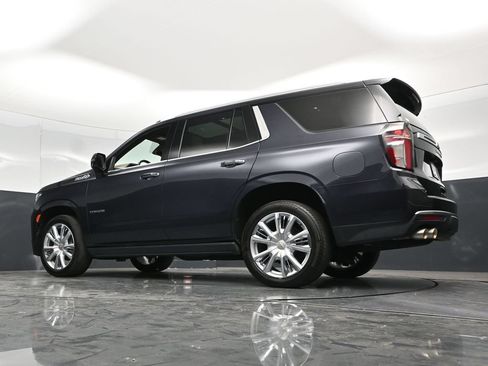 Used 2022 Chevrolet Tahoe High Country w/ Premium Package 2 AWD/4WD image 60