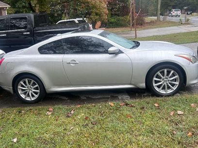 Used 2011 INFINITI G37 x w/ Premium Pkg