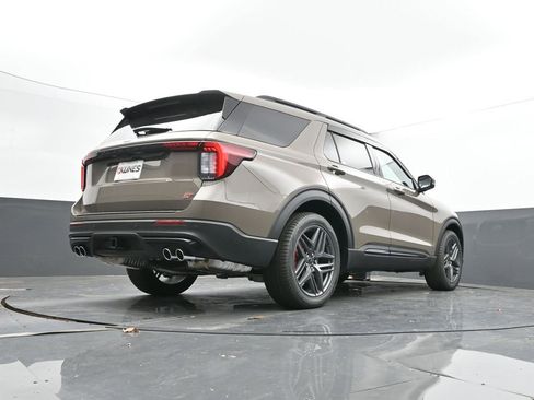 New 2026 Ford Explorer ST w/ Sun And Sound Package image 51