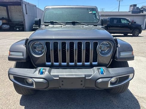 Used 2022 Jeep Wrangler Unlimited Sahara w/ Cold Weather Group AWD/4WD image 2