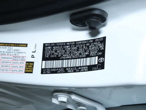 Used 2024 Toyota Corolla SE FWD image 20