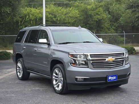 Used 2020 Chevrolet Tahoe Premier w/ Premier Plus Edition image 2