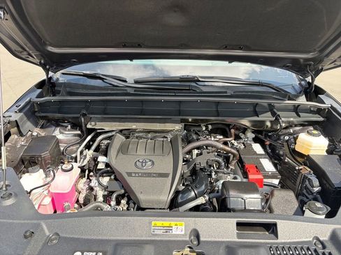 Used 2025 Toyota Highlander XSE AWD/4WD image 20
