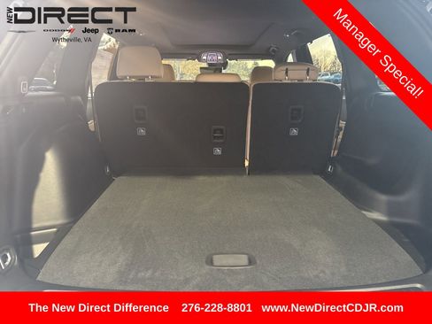 New 2025 Jeep Grand Cherokee Limited w/ Luxury Tech Group II image 30