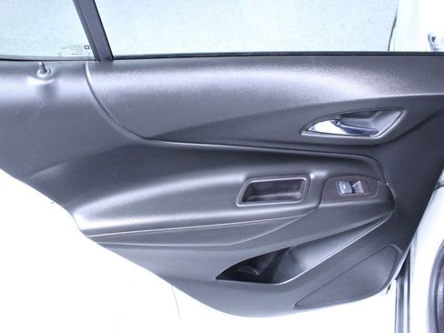 Used 2019 Chevrolet Equinox Premier image 26