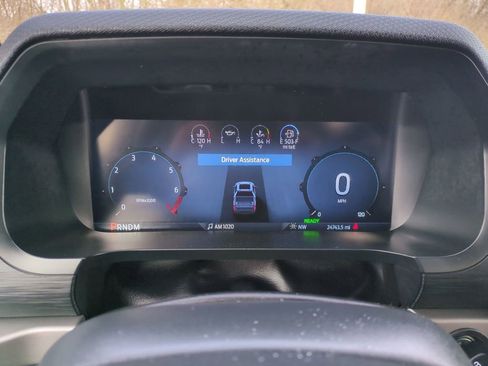 Used 2025 Ford F150 XLT w/ Equipment Group 301A Standard image 11