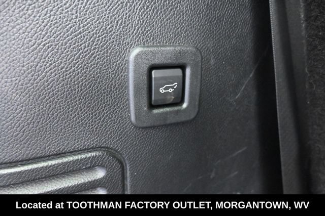 Used 2015 Lincoln Navigator 2WD image 7