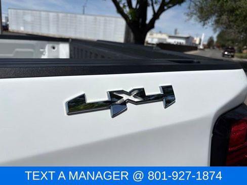 Used 2023 GMC Sierra 1500 Elevation AWD/4WD image 11