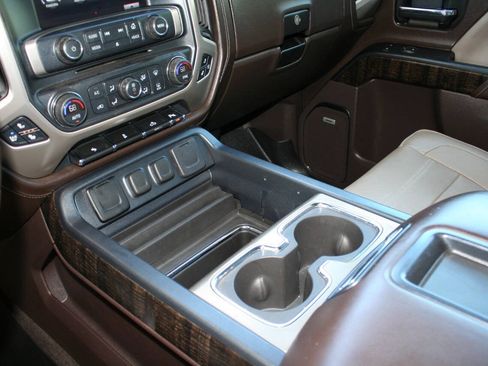 Used 2014 GMC Sierra 1500 Denali AWD/4WD image 18