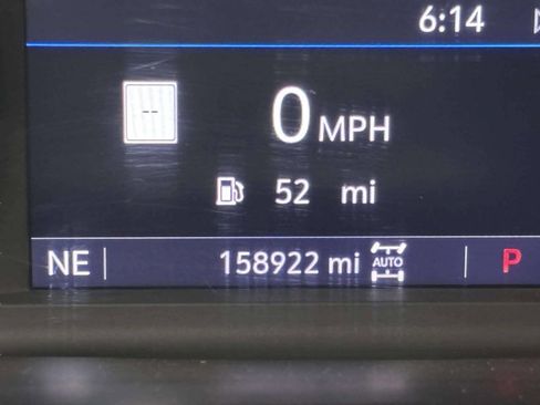 Used 2019 Chevrolet Silverado 1500 LTZ w/ LTZ Premium Package AWD/4WD image 46