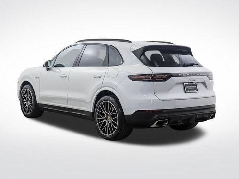 Used 2021 Porsche Cayenne E-Hybrid AWD/4WD image 3